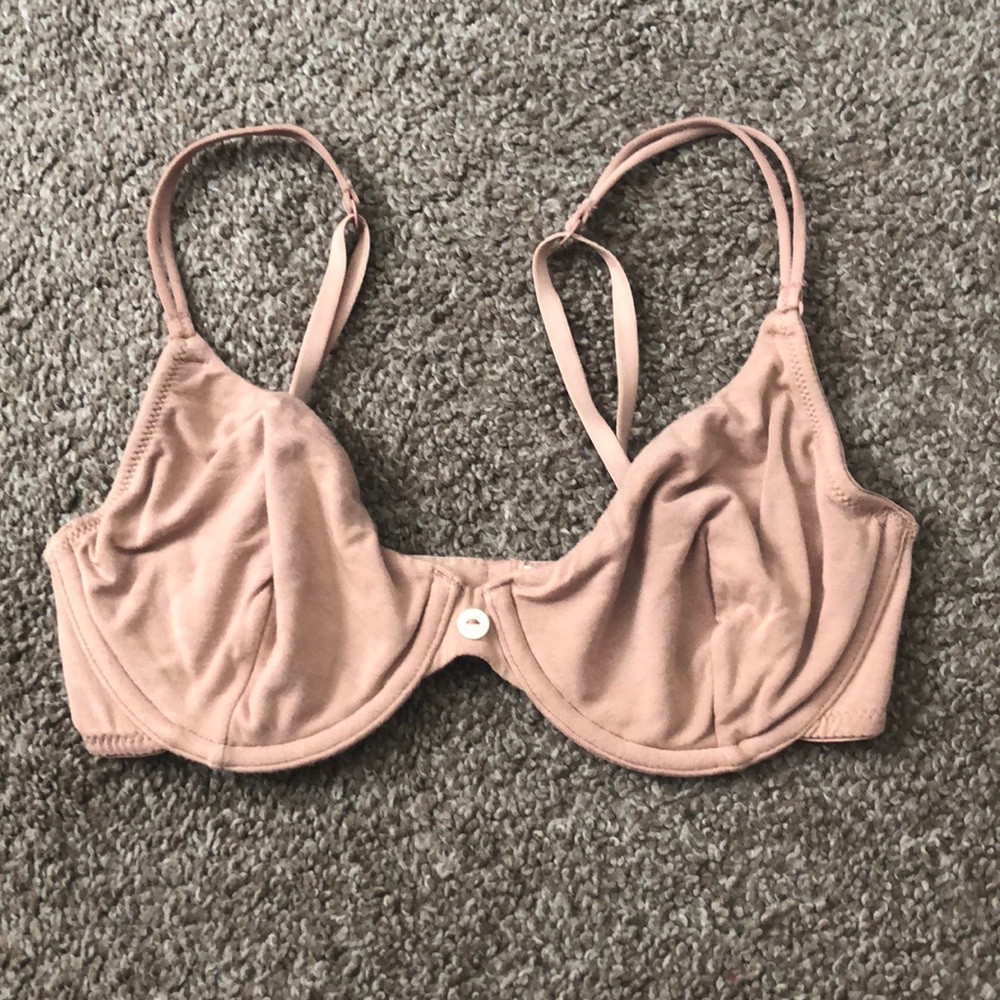 Tan bra